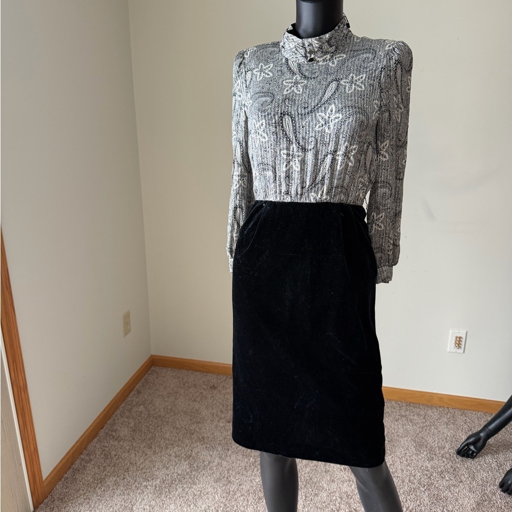 Elegant‎ Black and Gray Women's Dress